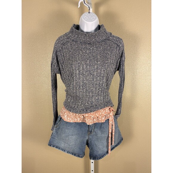 Women’s Free People Frayed Sweater Universal Threads Shorts Peach Floral Print - Picture 1 of 10